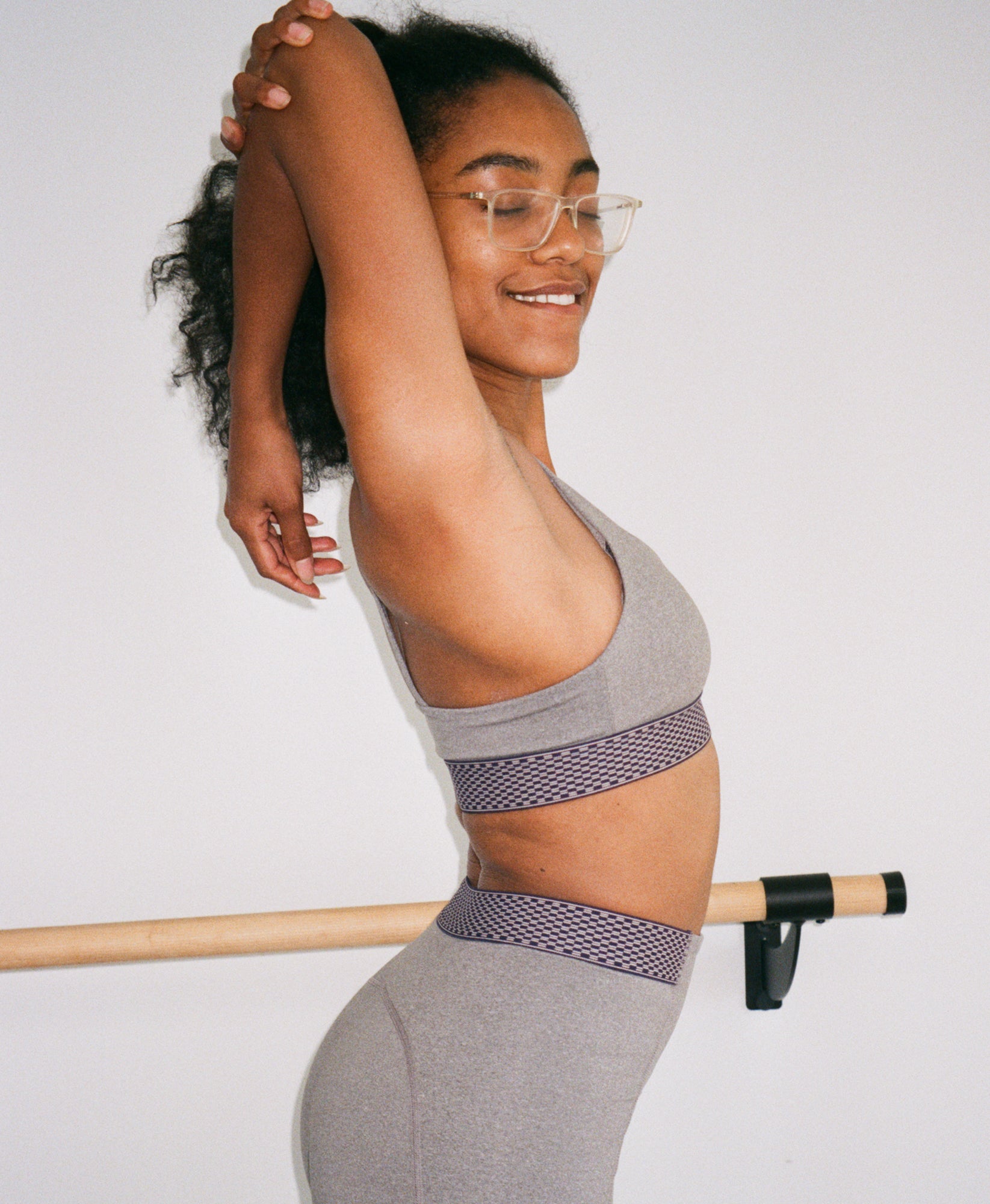Flex Strappy Sports Bra - Move Freely and Stay Comfortable