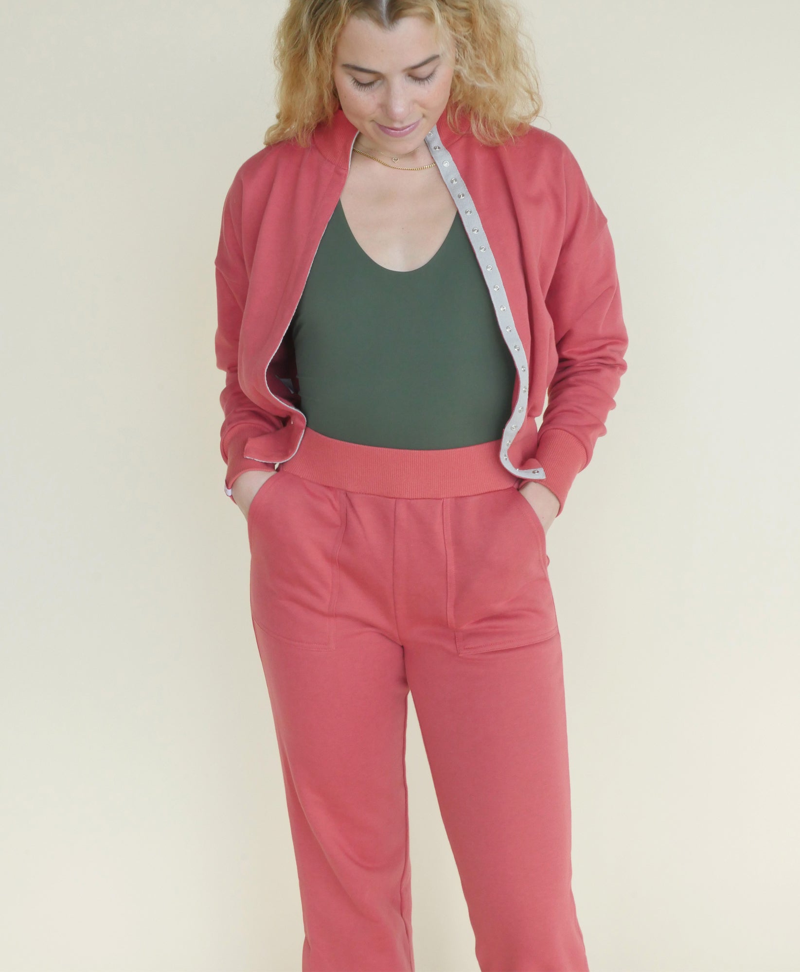 Slashleg Sweatpants in Sepia Pink With Wide Leg Silhouette – Wear One's At